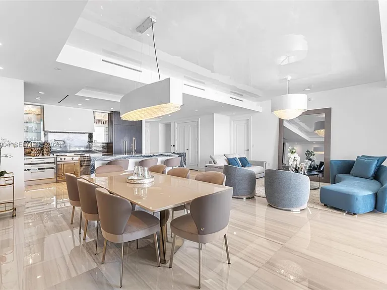 17901 Collins Ave #3806 — Photo 2