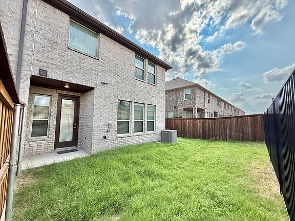 A townhome with your own private backyard