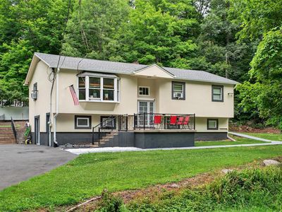 411 Fair Oaks Road, Middletown, NY, 10940