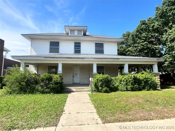 225 E 6th St, Skiatook, OK 74056