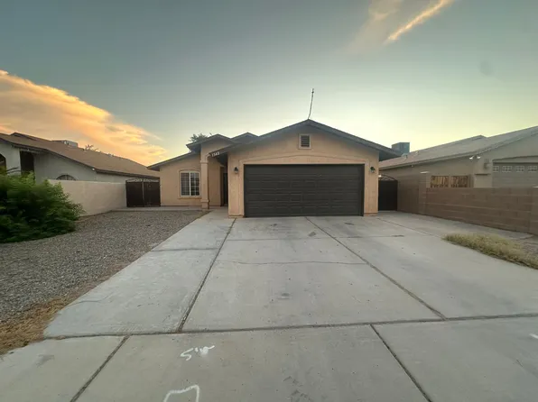 1542 N 9th Ave, San Luis, AZ 85336
