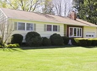 39 High Range Rd, Londonderry, NH 03053