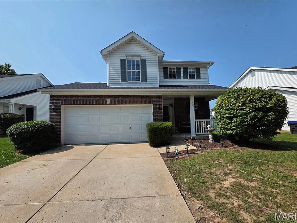 1st image of 247 Centerfield Dr