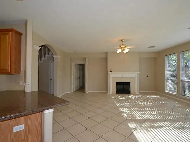 14207 Cairns Ct — Photo 8