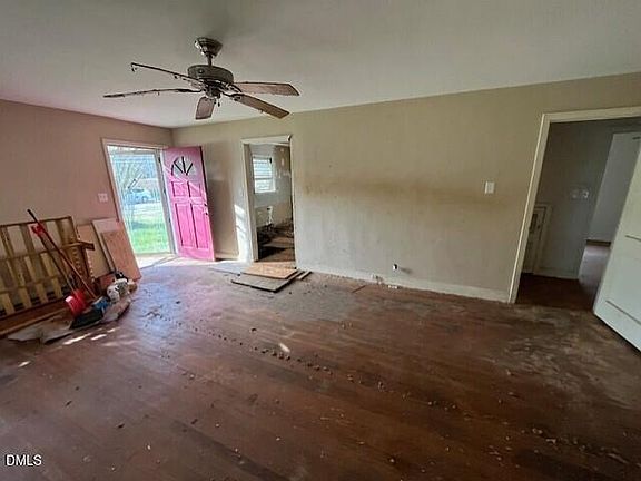 4th image of 2121 Ruffin St