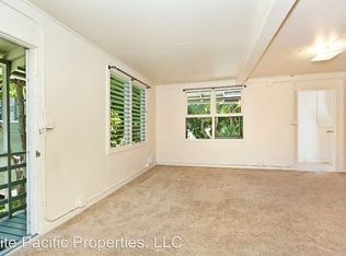1709A Pensacola St, Honolulu, HI 96822