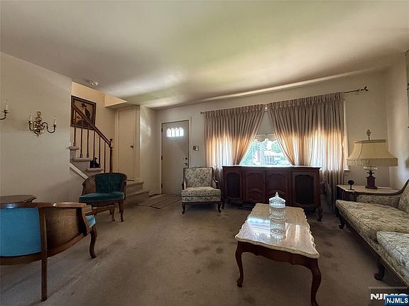 5th image of 64 Eckel Road