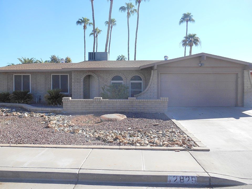 1st image of 2829 S Las Palmas Cir