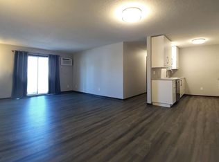 2204 Valleyhigh Dr NW #D103, Rochester, MN 55901