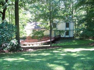 250 Timothy Rd, Gibsonia, PA 15044