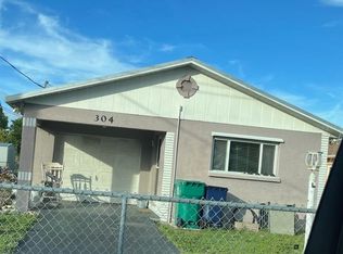 304 11th St W, Palmetto, FL 34221