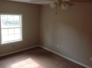 2072 Sunnybrook Ln, Garland, TX 75041