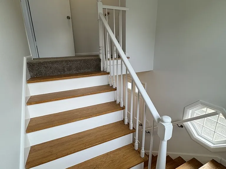 578 Ivy Ct — Photo 3