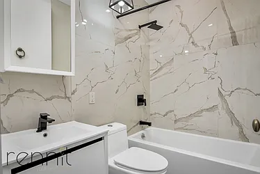 Rented by Rennit Inc.