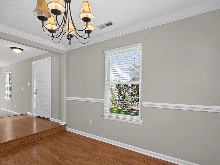 5113 Glenwood Way — Photo 15