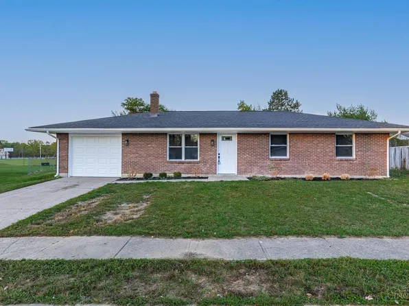 325 Chestnut Dr, Eaton, OH 45320