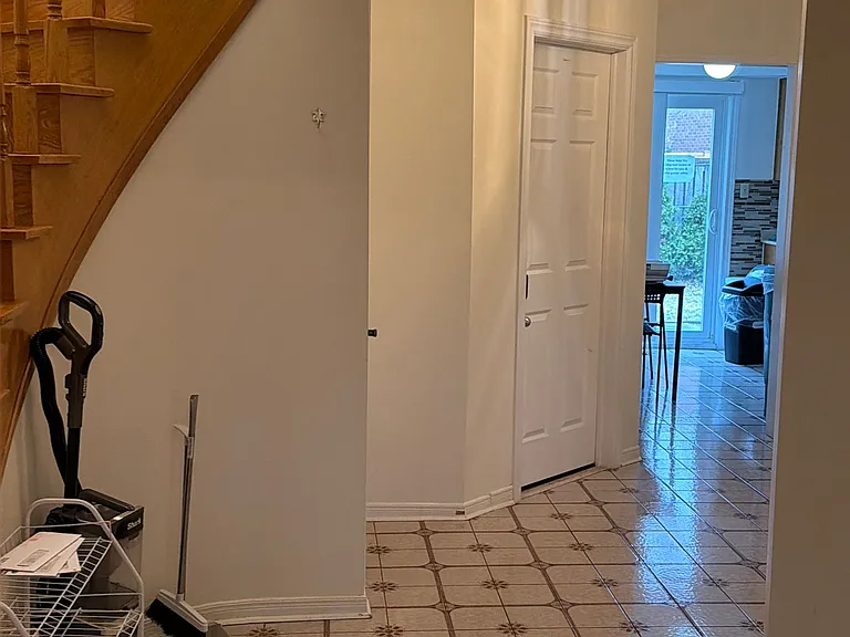 43 Bordeaux Cir — Photo 17