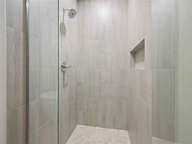 392 W Ridges Blvd #B — Photo 22