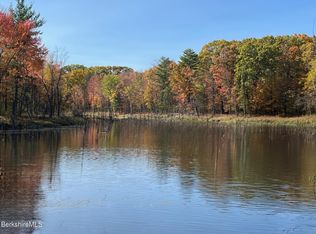 124 Thorne Rd, Old Chatham, NY 12136