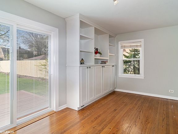 3rd image of 2024 N 75th Ct
