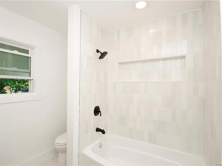 11 Fairmount Dr — Photo 17