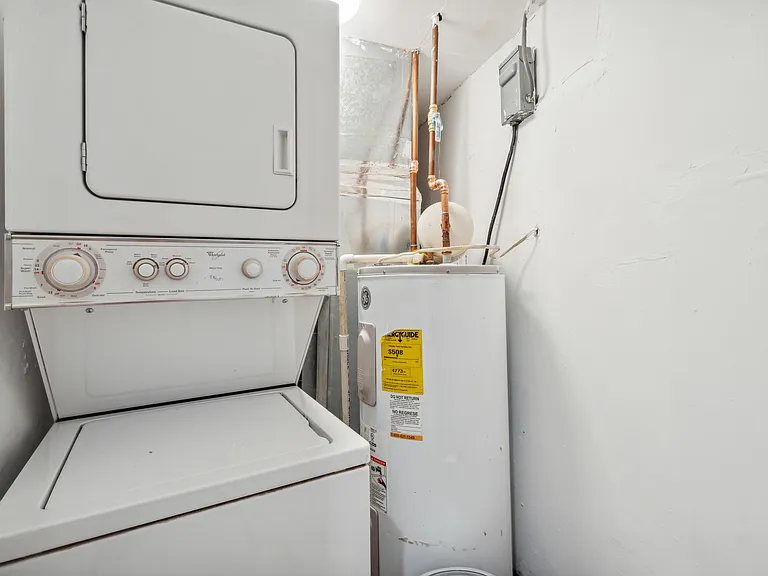 422 N St NW #A — Photo 18
