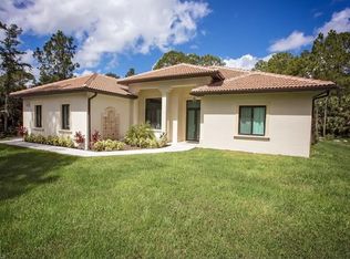 265 17th St NW, Naples, FL 34120