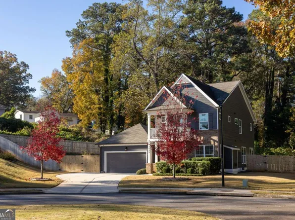 1939 Yellow Finch Trl SE, Atlanta, GA 30316