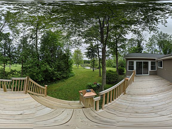 360 degree deck