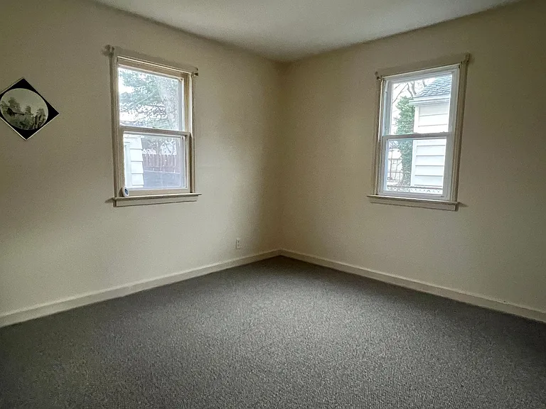 331 Leonard Rd — Photo 14