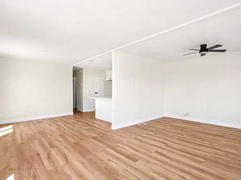 32700 Saint Andrews Dr — Photo 5