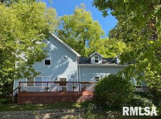 848 Chicago Ave, Savanna, IL 61074