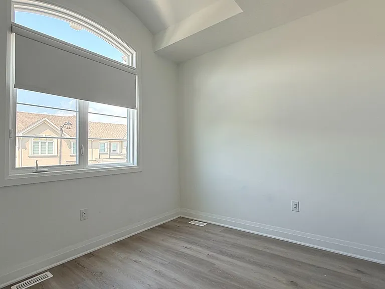 1257 Ferguson Dr #18 — Photo 7