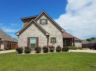 705 Bandera Dr, Bossier City, LA 71111