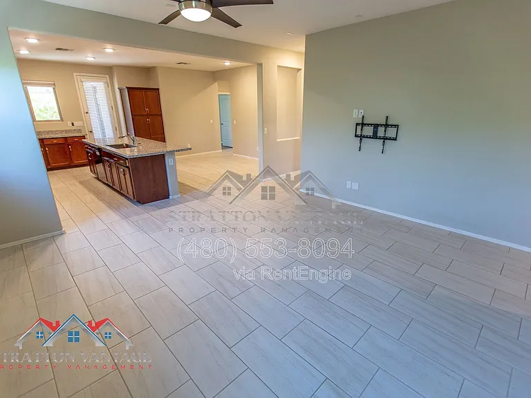 17113 W Diana Ave — Photo 10
