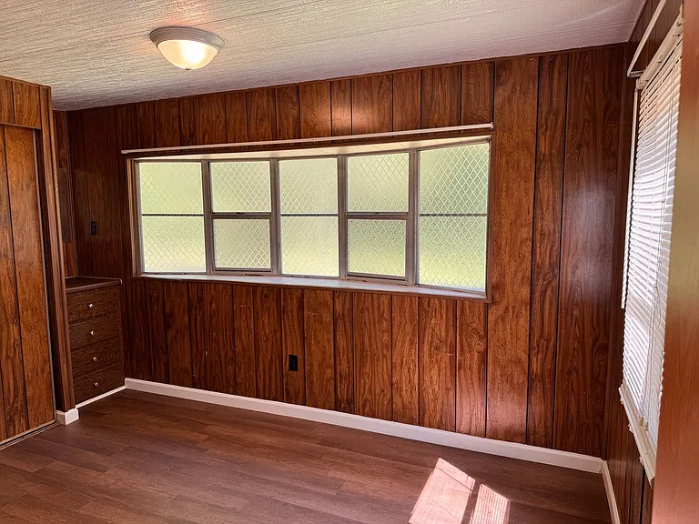 3685 Shady Knoll Dr — Photo 5