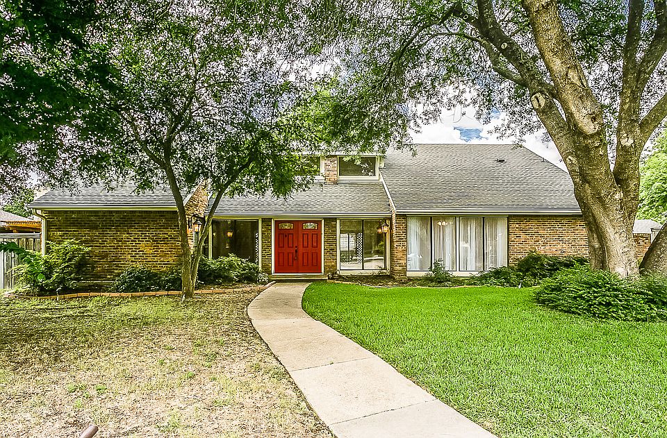 1st image of 1013 Orlando Cir