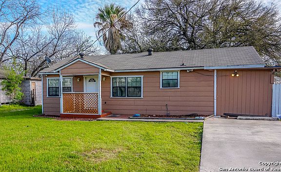 2nd image of 308 E Harding Blvd