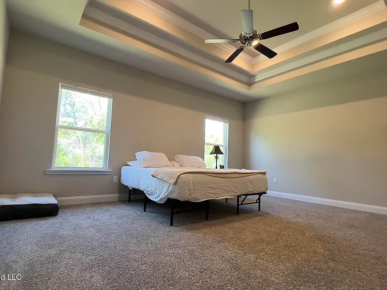 12209 Savannah Cir — Photo 41