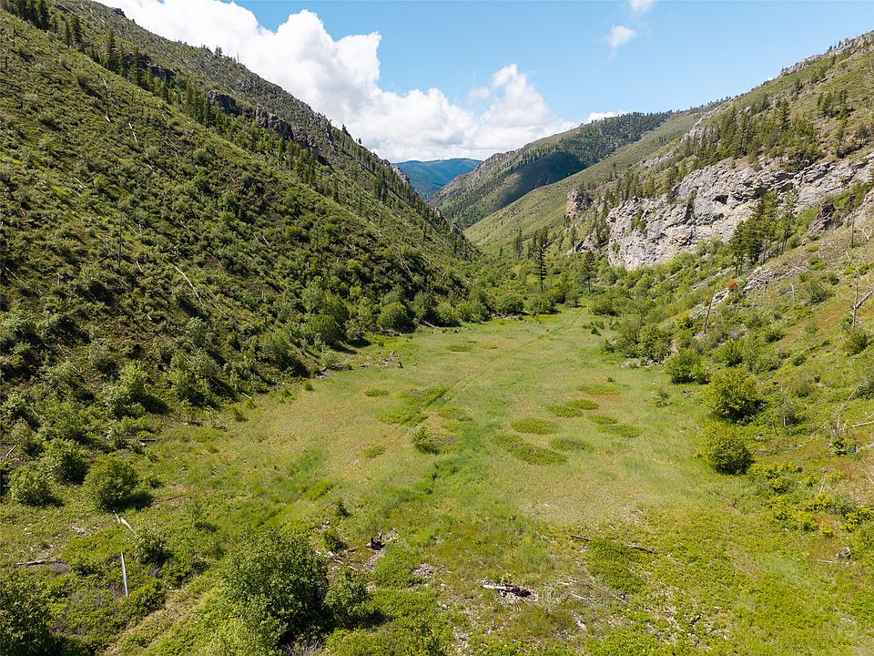 1st image of 15520 Dry Gulch Rd