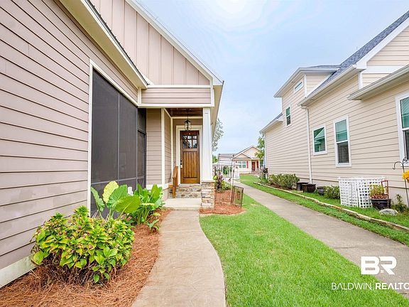 5th image of 1119 Pink Poppy Ln
