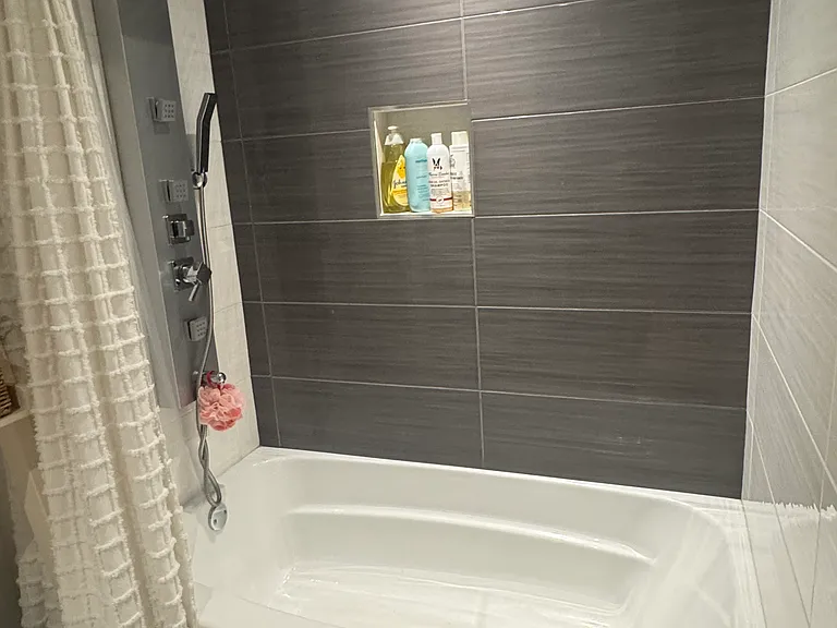 1526 Ridge Ave #2 — Photo 11