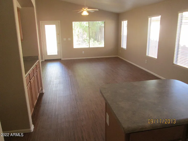 2444 W Blue Sky Dr — Photo 4