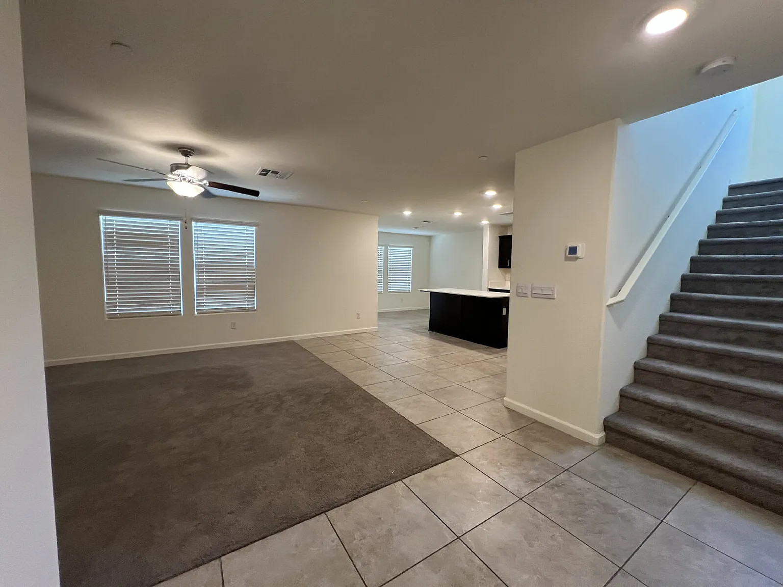 5 bed, 3.0 bath, 1992 sqft, $2,600 — Photo 4