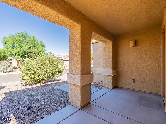 4th image of 356 N Rock Station Dr