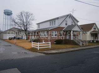 412 E Pleasant St, Hanover, PA 17331