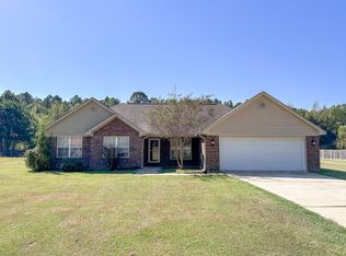 2072 Spruill Rd, Caledonia, MS 39740