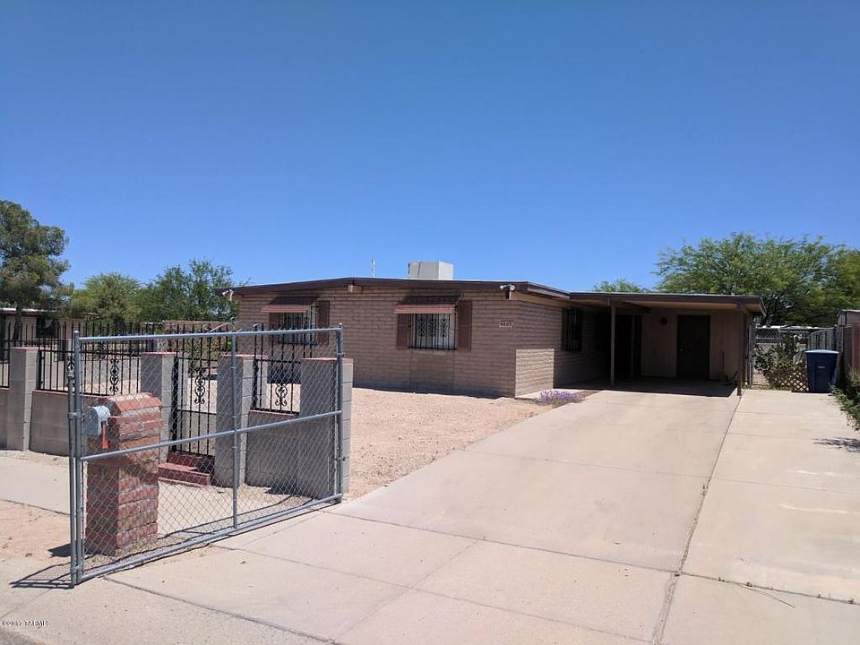 1st image of 4803 S Calle Miura