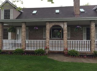 5701 Lambert Rd, Grove City, OH 43123