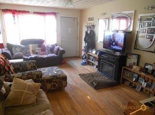 409 Kingsbury St, Belle Fourche, SD 57717